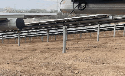 Plataforma de tierra del parque solar Santo Espíritu
